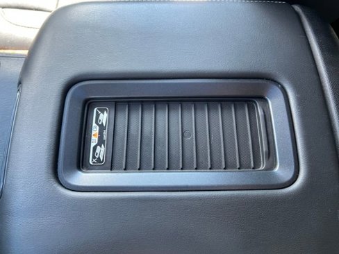 Used 2018 Chevrolet Tahoe Premier image 36