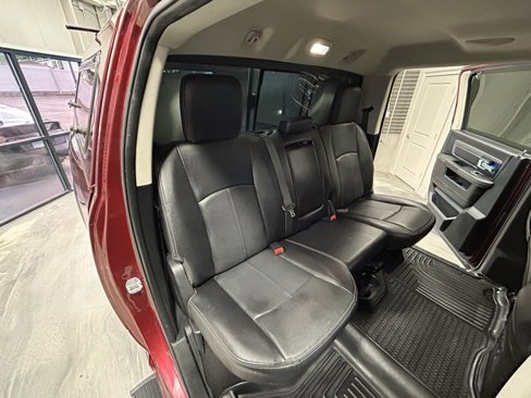 Used 2018 RAM 2500 Laramie w/ Sport Appearance Group image 6