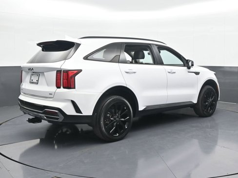 Used 2023 Kia Sorento SX image 6