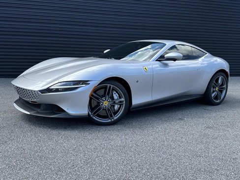 Used 2023 Ferrari Roma image 1