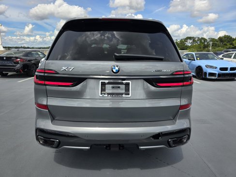 New 2026 BMW X7 xDrive40i w/ M Sport Package image 4