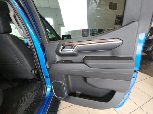 Used 2022 Chevrolet Silverado 1500 RST image 24