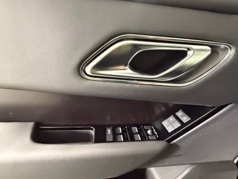 New 2026 Land Rover Range Rover Velar Dynamic SE image 16