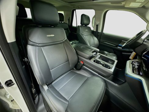 New 2025 Ford Expedition Max Platinum image 29