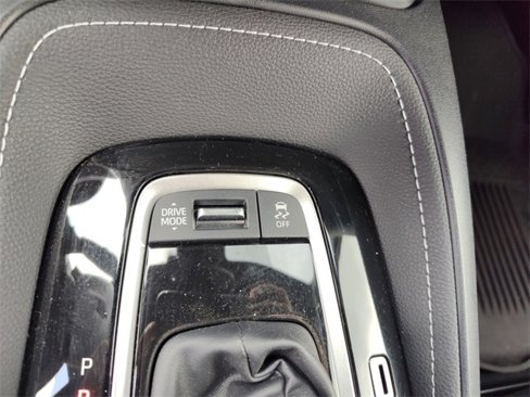 Used 2025 Toyota Corolla XSE image 27