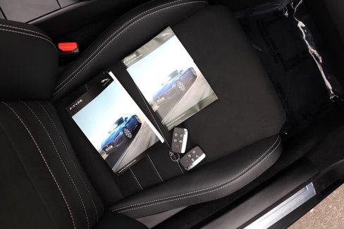 Used 2022 Jaguar F-TYPE R-Dynamic image 94