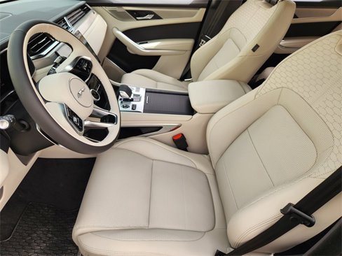 Used 2026 Jaguar F-PACE R-Dynamic S image 13