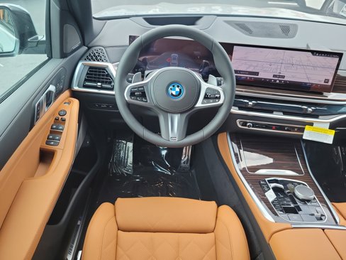 New 2026 BMW X5 xDrive50e w/ M Sport Package image 14