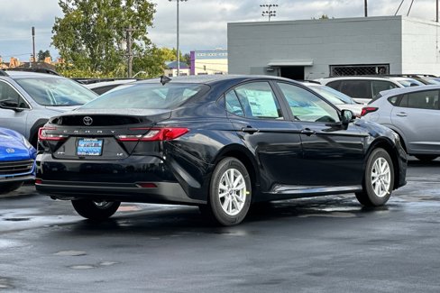 New 2026 Toyota Camry LE image 5