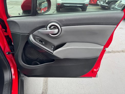 Used 2016 FIAT 500X Pop image 25