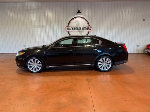 Used 2015 Lincoln MKS AWD w/ Equipment Group 201A image 1