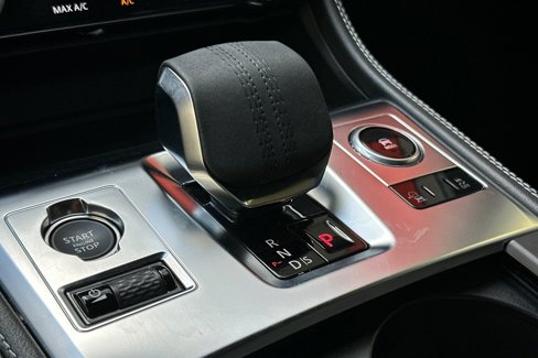 Used 2025 Jaguar F-PACE R-Dynamic S image 25