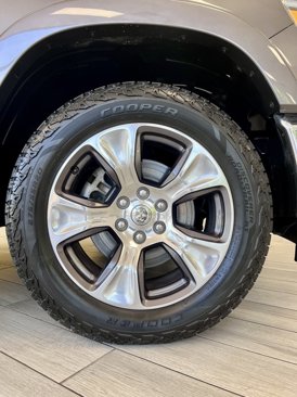 Used 2022 RAM 1500 Laramie image 19