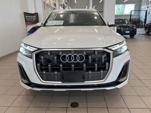 New 2025 Audi Q7 3.0T Prestige image 2