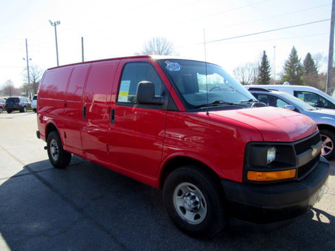 Used 2017 Chevrolet Express 2500 image 20