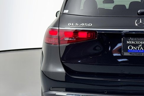 New 2026 Mercedes-Benz GLS 450 4MATIC image 15