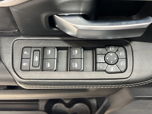 New 2025 RAM 2500 Rebel w/ Rebel Level 1 Equipment Group image 10