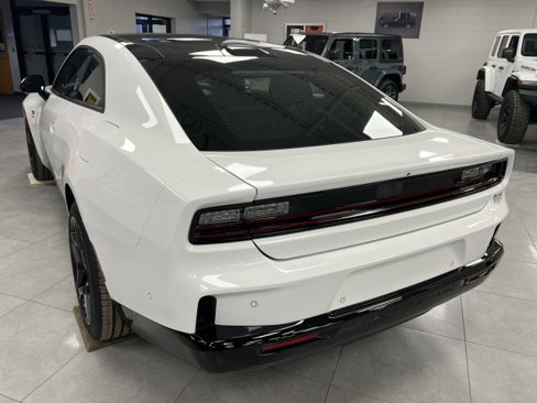 New 2024 Dodge Charger R/T w/ Plus Group image 7
