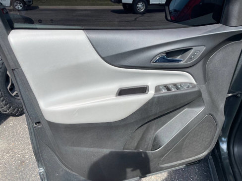Used 2019 Chevrolet Equinox LS image 5