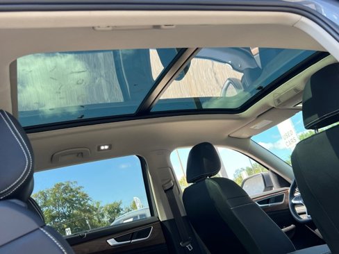 New 2026 Volkswagen Atlas SE image 10