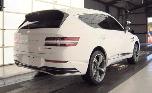 Used 2025 Genesis GV80 3.5T Prestige image 4