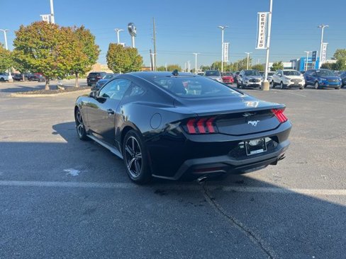 Certified 2024 Ford Mustang Coupe image 11