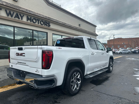 Used 2022 GMC Sierra 1500 SLT w/ SLT Premium Plus Package image 3