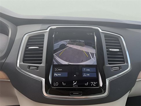 Used 2022 Volvo XC90 T8 Inscription Expression w/ Climate Package image 18