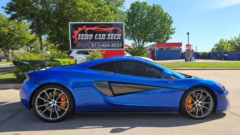 Used 2019 McLaren 570S Spider image 7