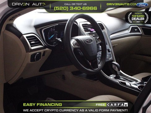 Used 2016 Ford Fusion SE image 10