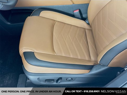 New 2025 Nissan Pathfinder Platinum image 20
