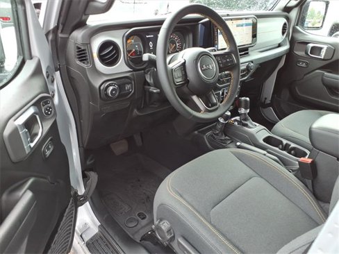 Used 2024 Jeep Wrangler Sport S image 14