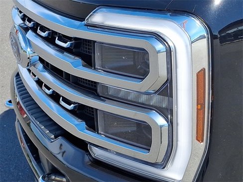 Used 2024 Ford F250 Platinum image 30
