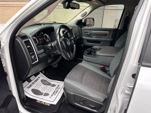 Used 2016 RAM 2500 Big Horn image 9