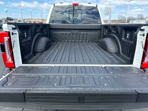 New 2025 Ford F350 Platinum image 23