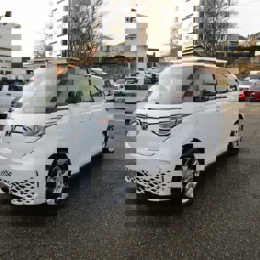 New 2025 Volkswagen ID. Buzz Pro S image 3