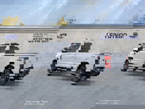 New 2026 Ford F250 4x4 Crew Cab Super Duty image 4
