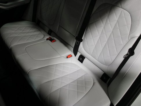 Certified 2025 BMW X5 xDrive40i w/ M Sport Package image 15
