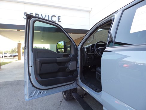 Used 2025 Ford F450 Lariat w/ Lariat Ultimate Package image 29