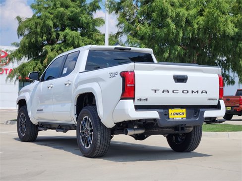 New 2025 Toyota Tacoma TRD Sport image 4