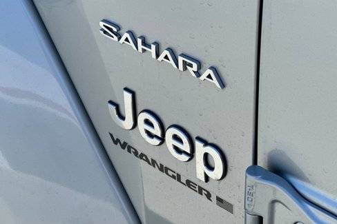 New 2024 Jeep Wrangler Sahara image 27