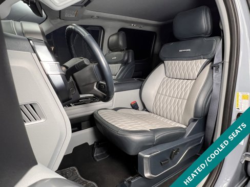 Used 2024 Ford F450 Limited w/ FX4 Off-Road Package image 3
