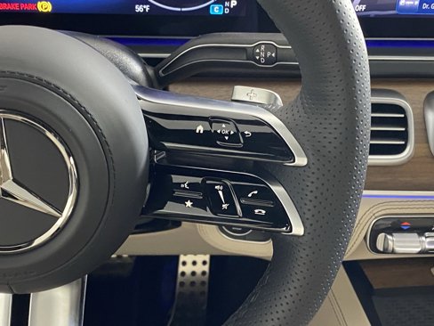 New 2025 Mercedes-Benz GLS 580 4MATIC image 30