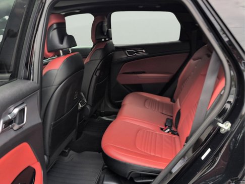 Certified 2024 Kia Sportage SX image 35