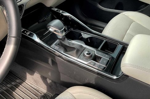 Used 2023 Kia Sorento SX image 16
