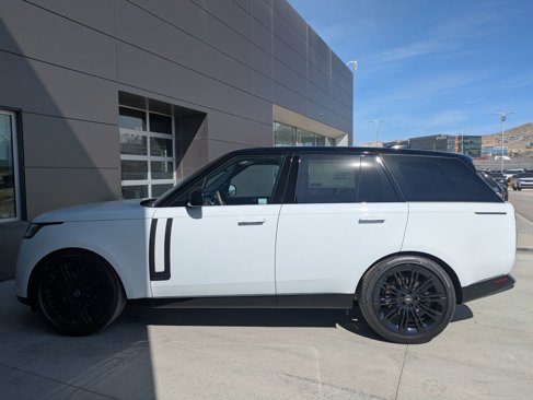 New 2025 Land Rover Range Rover Autobiography image 9