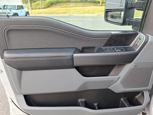 New 2026 Ford F250 XLT image 8