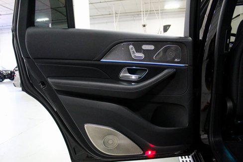 Used 2023 Mercedes-Benz GLS 580 4MATIC image 18