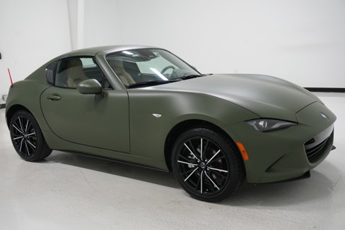 Used 2024 MAZDA MX-5 Miata RF Grand Touring image 3