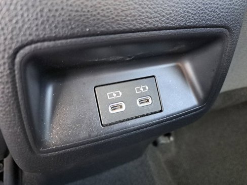 Used 2024 Toyota Corolla LE image 9